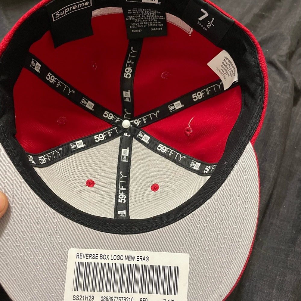 Supreme Reversed Box Logo New Era Fitted 7(1/2)